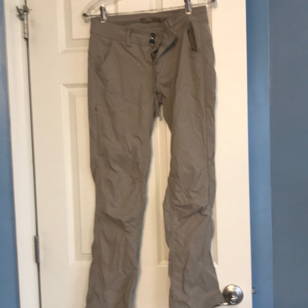 Prana Halle pants size 4 short, khaki colored